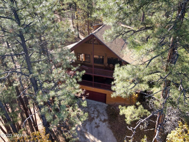 1240 Breinholt Lane photo 3