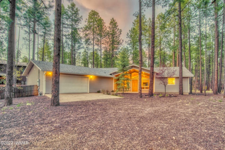 2749 Pocohontas Circle photo 3
